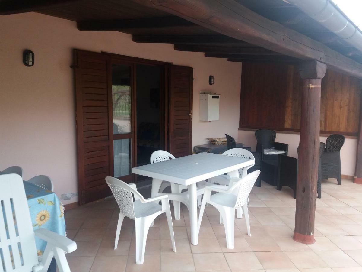 San Teodoro Apartment Сан Теодоро Екстериор снимка